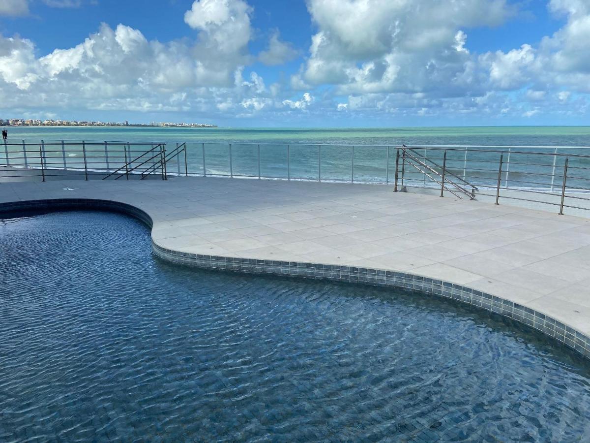 Bela Hospedagem - Flat Pe Na Areia No Bessa Com Vista Incrivel Do Mar Жуан-Песоа Экстерьер фото
