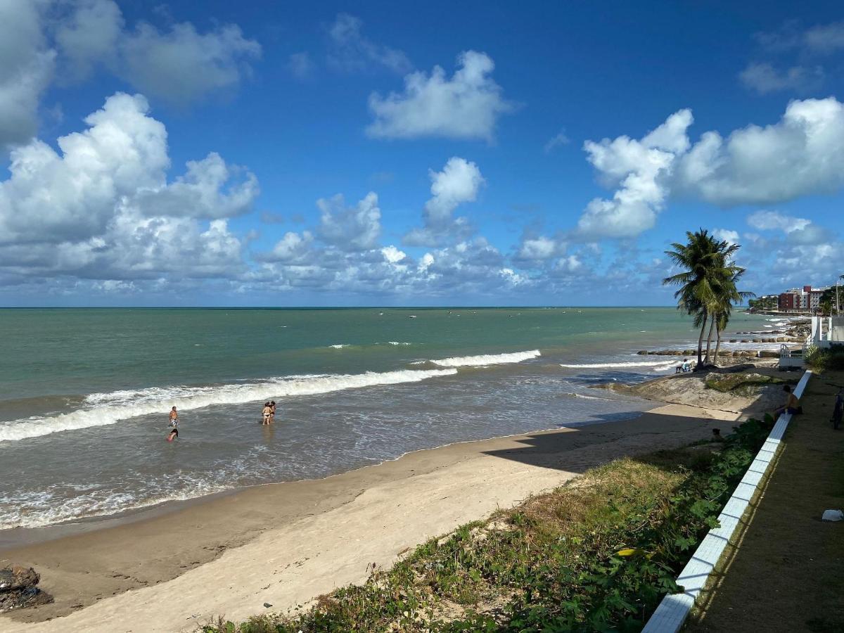 Bela Hospedagem - Flat Pe Na Areia No Bessa Com Vista Incrivel Do Mar Жуан-Песоа Экстерьер фото